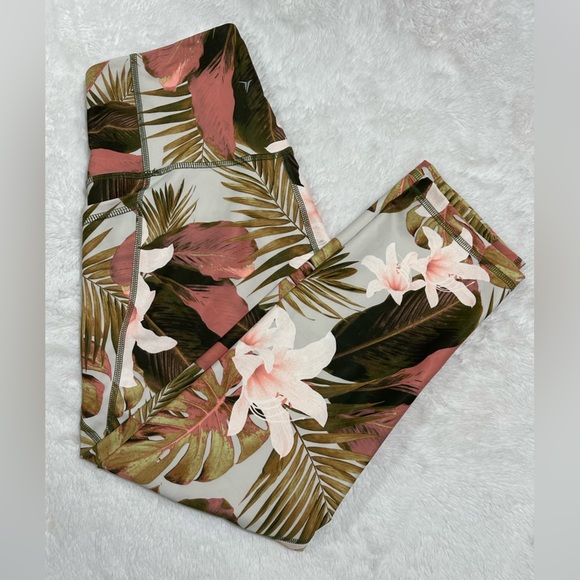 Old Navy Active set - Picture 6 of 6